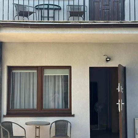 Typu Studio 50 Metrow Od Morza Pensión