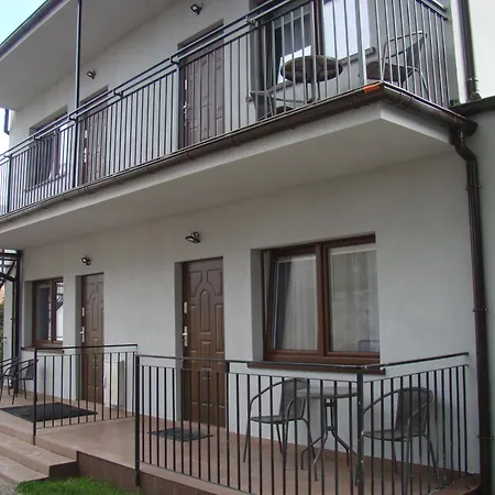 Typu Studio 50 Metrow Od Morza Pensión 4*